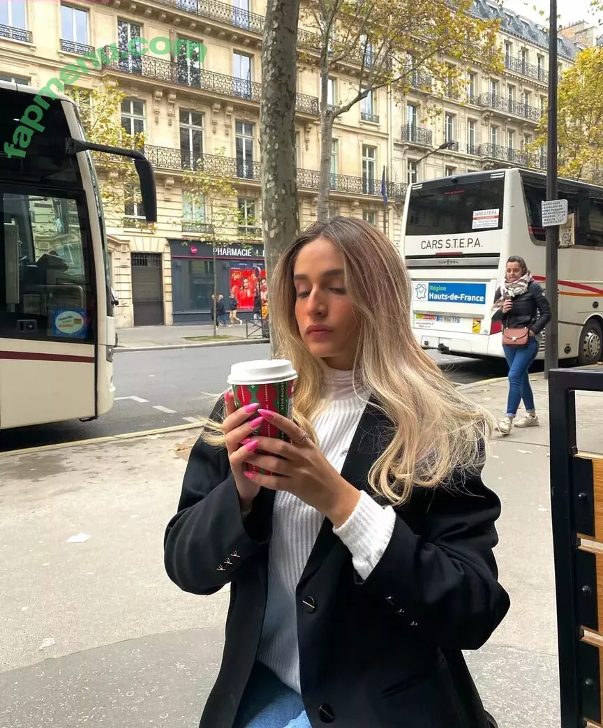 noaperetss nude photo #0092 (nojumper)