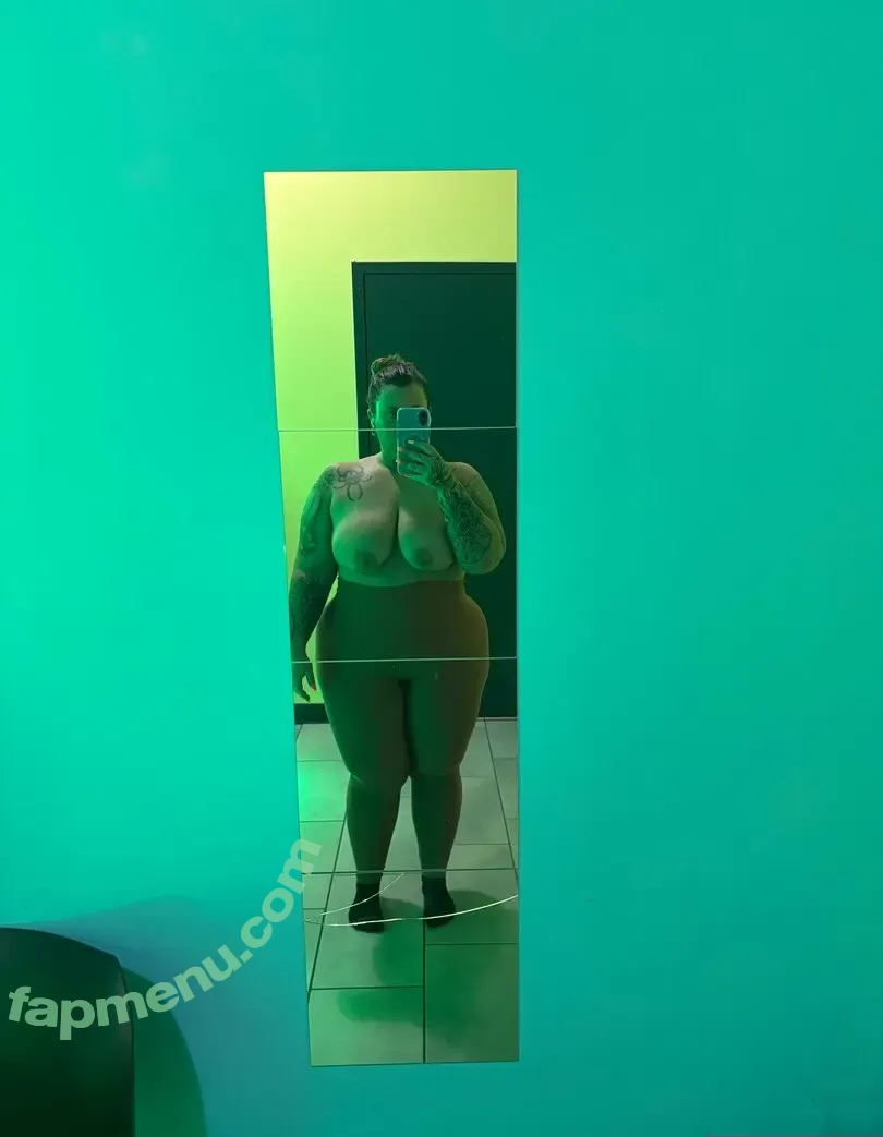 NocareKali nude photo #0135 (Alexisnocare / Kali knight)
