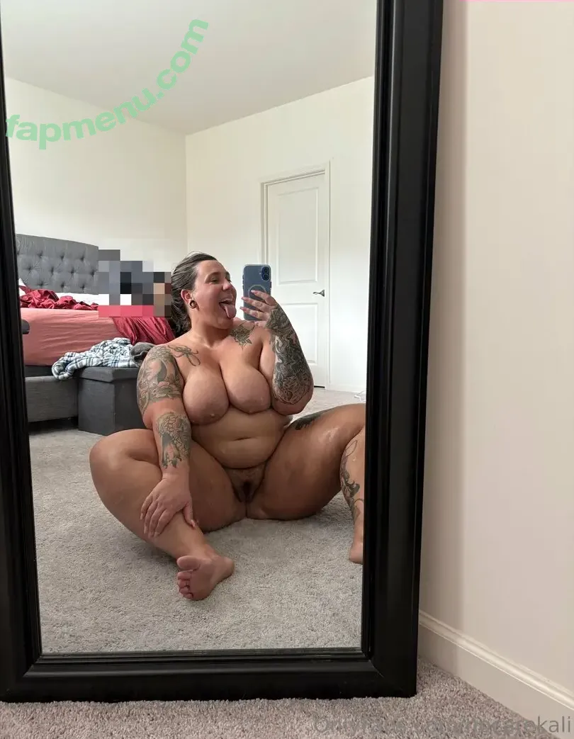 NocareKali nude photo #0150 (Alexisnocare / Kali knight)