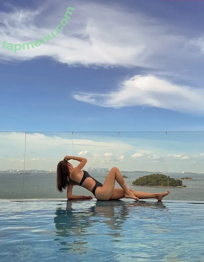 noel.lin nude photo #0034 (noel.lin)