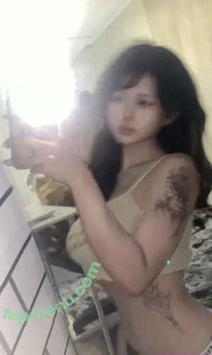 noelfhoney / imnoelf nude photo #0016