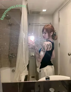 noelfhoney / imnoelf nude photo #0023