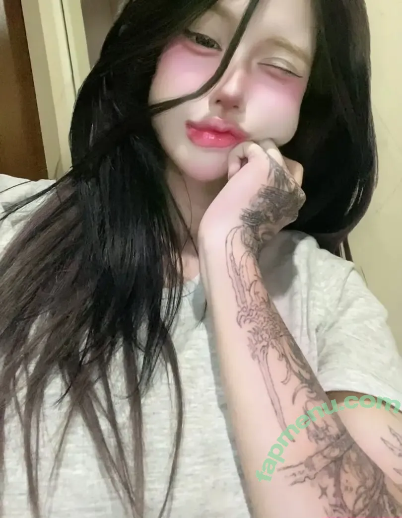 noelfhoney nude photo #0028 (imnoelf)