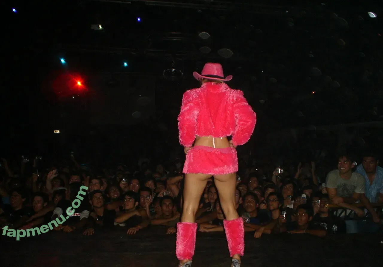 Noelia Arias nude photo #0067 (Licenciada Tetarelli / noeliaarias / noeliaarias_actriz)