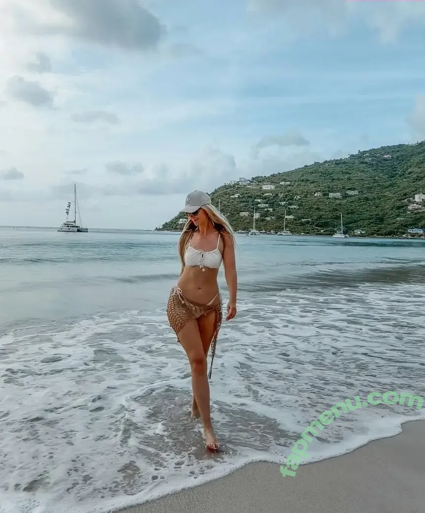 Noelle Foley nude photo #0090 (noellefoley)