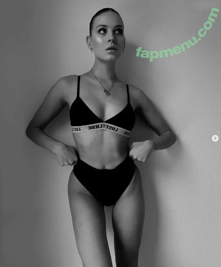 Noemi Peschel nude photo #0008 (noemi.peschel.54 / noemi.psl)