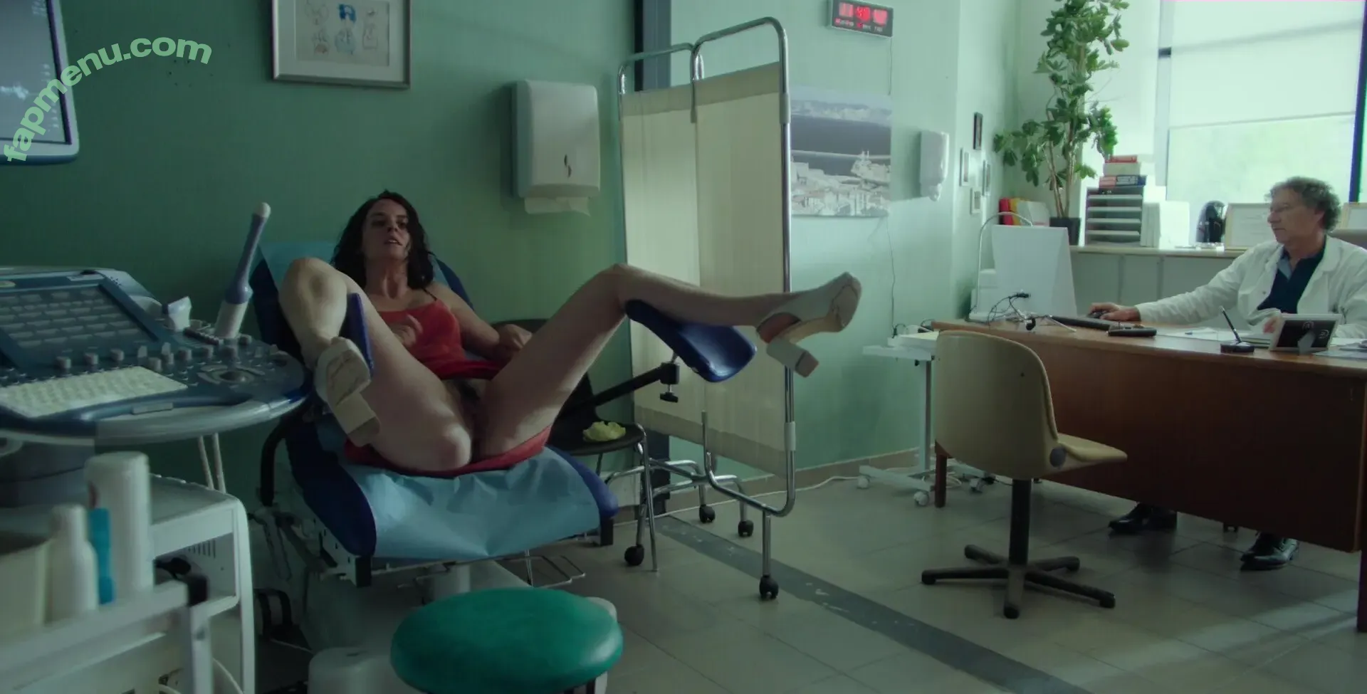 Noemie Merlant nude photo #0105 (noemiemerlant)