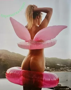 Noemie Neuens / noemieneuens nude photo #0201