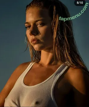 Noemie Neuens / noemieneuens nude photo #0226