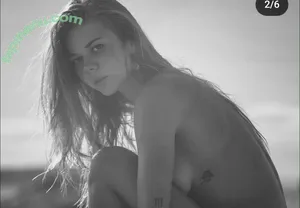 Noemie Neuens / noemieneuens nude photo #0230