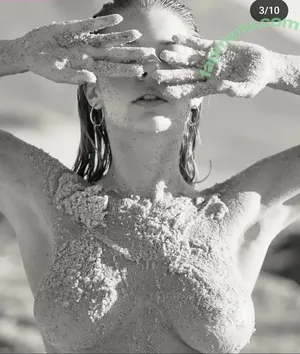 Noemie Neuens / noemieneuens nude photo #0236