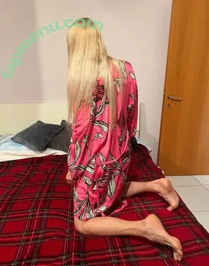 nofaceblondevip / laurenelite_xo nude photo #0002