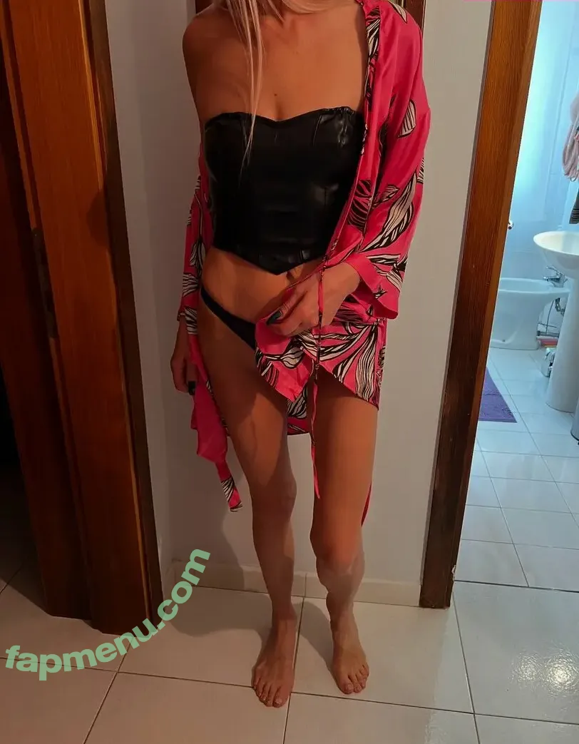 nofaceblondevip nude photo #0018 (laurenelite_xo)