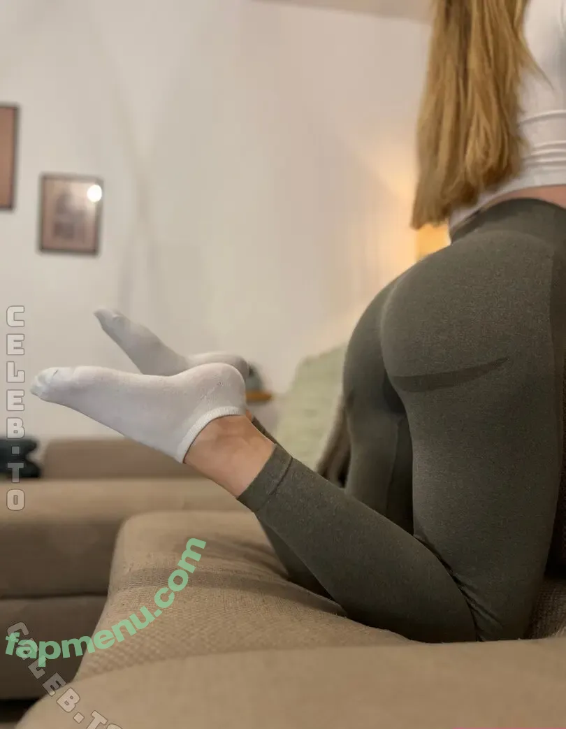 NoFaceLou nude photo #0400 (lou.socks / no.face.lou / www.mydirtyhobby.com)