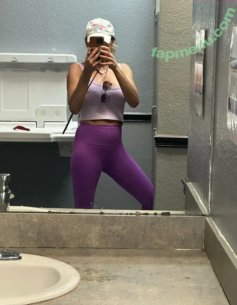 nofacemom77 nude photo #0004 (Impressive_Apricot37 / NoFaceMom / jess.noface)