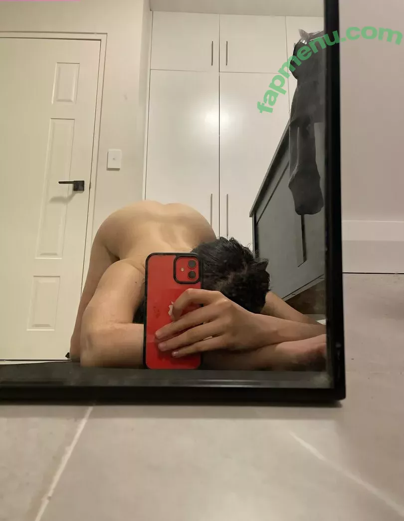 Nofacepetite nude photo #0221 (nofacepetite1 / penelopejx_)