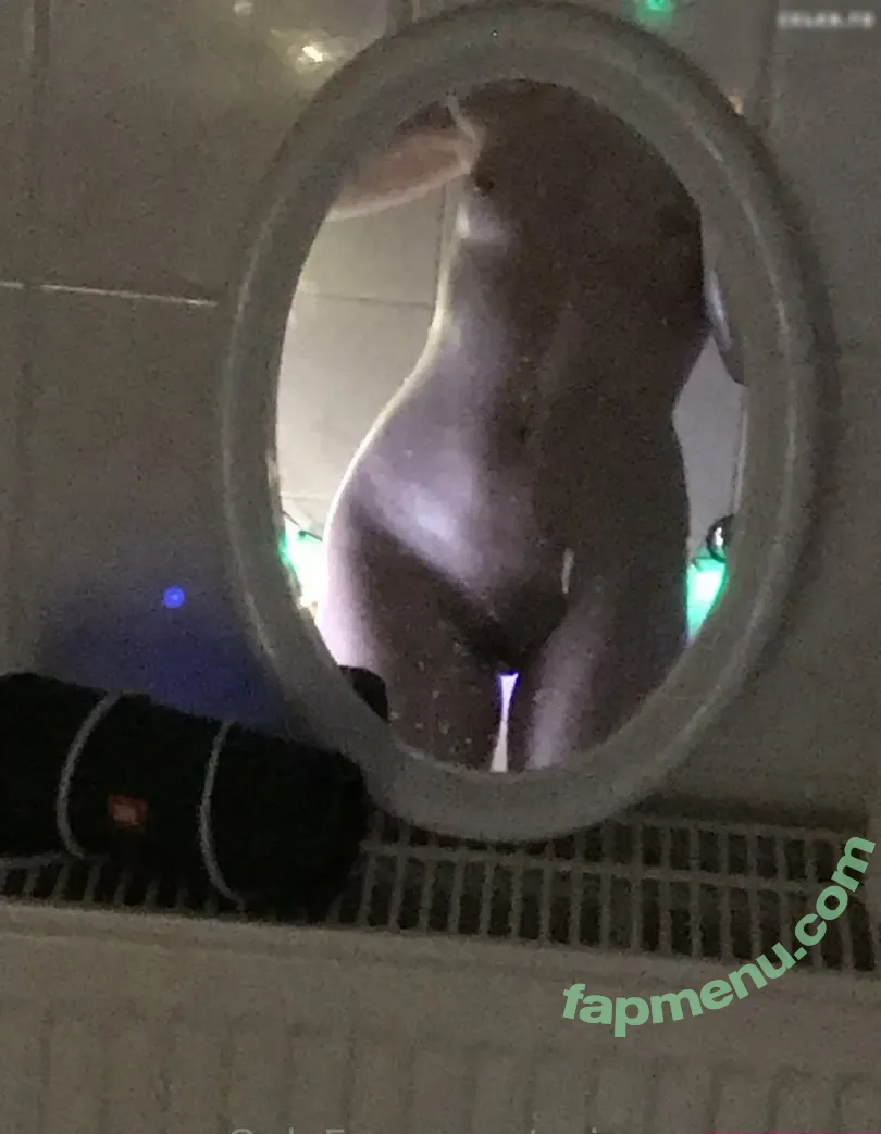 nojamsanymore nude photo #0072 (rainbowcrumb)