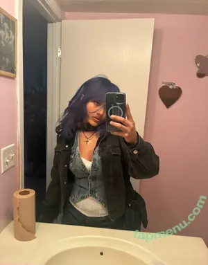 nomamesnico / n.nyquil / nomamesnicole nude photo #0171