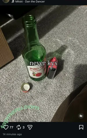 nomamesnico / n.nyquil / nomamesnicole nude photo #0215