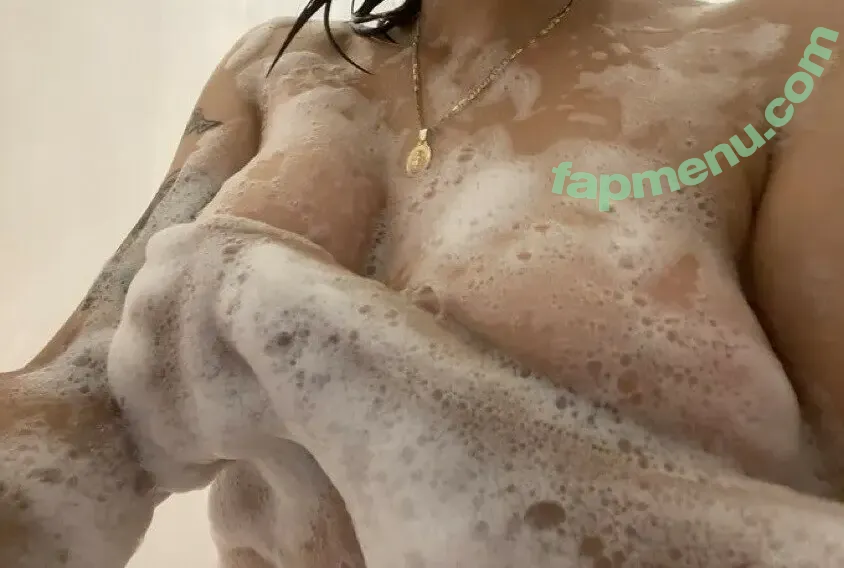 nomamesnico nude photo #0047 (n.nyquil / nomamesnicole)