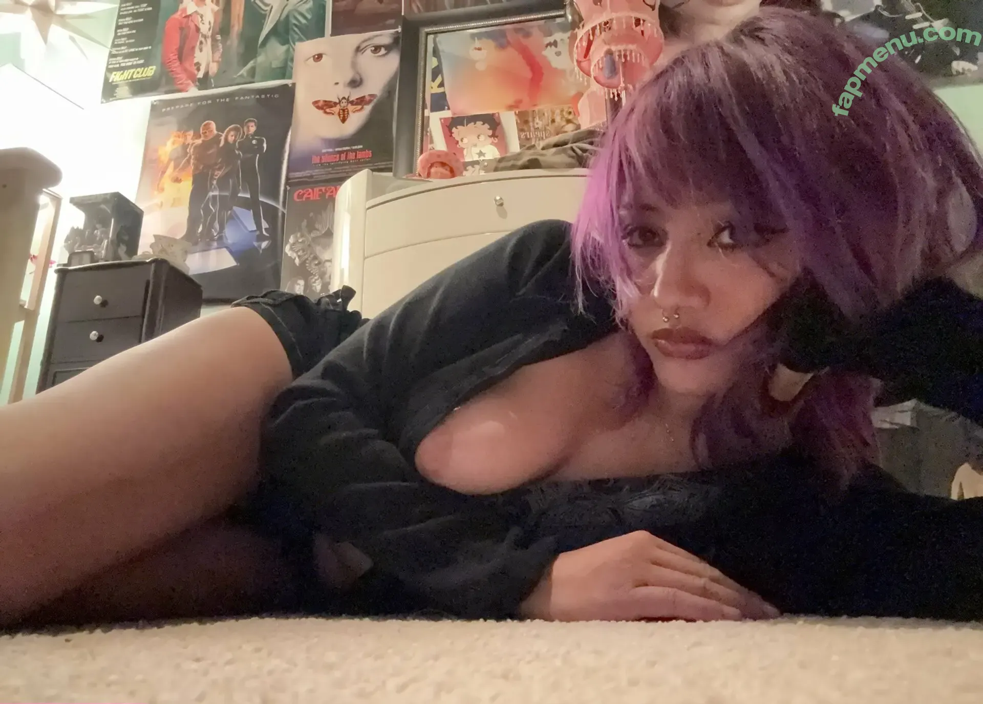 nomamesnico nude photo #0116 (n.nyquil / nomamesnicole)
