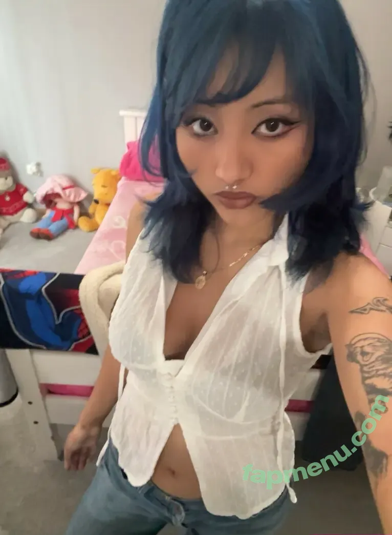 nomamesnico nude photo #0172 (n.nyquil / nomamesnicole)