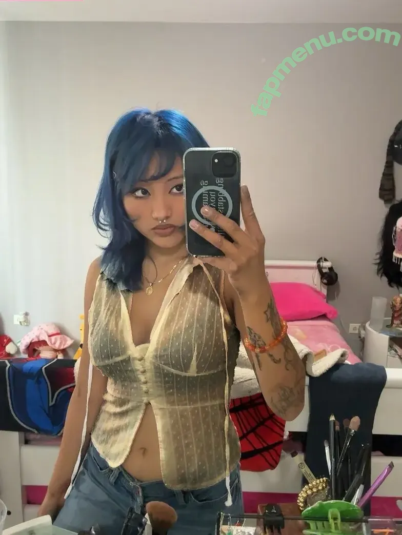 nomamesnico nude photo #0175 (n.nyquil / nomamesnicole)