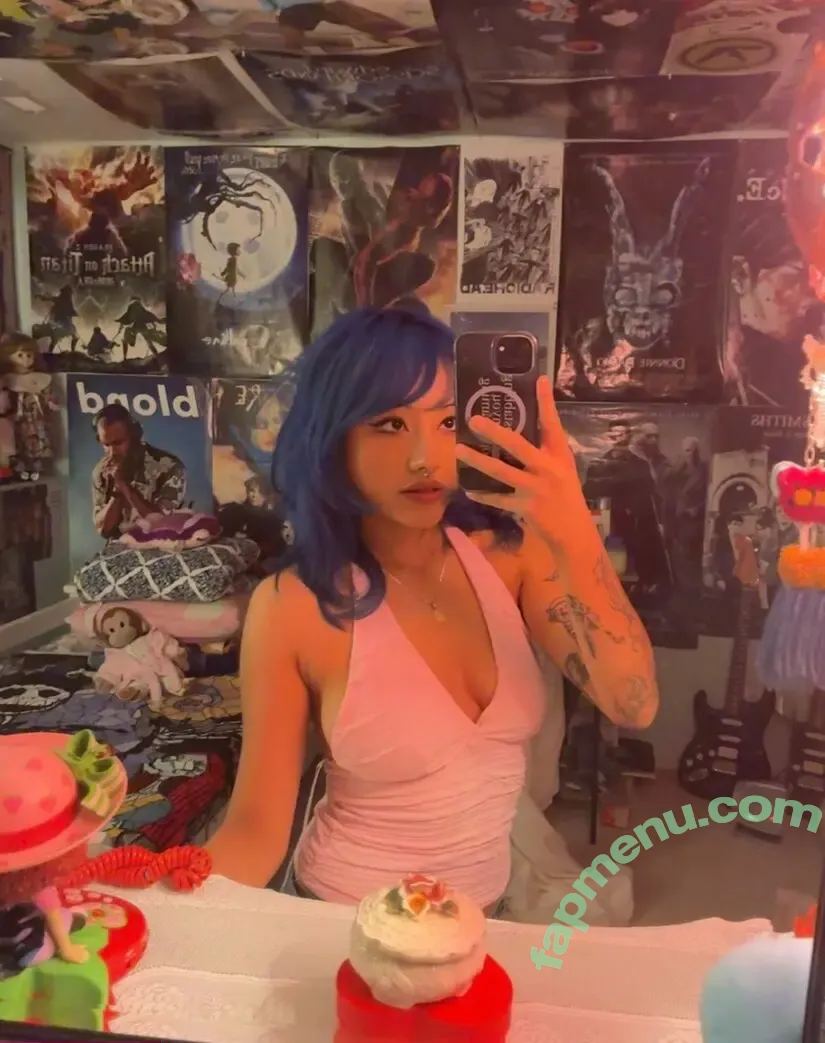 nomamesnico nude photo #0228 (n.nyquil / nomamesnicole)