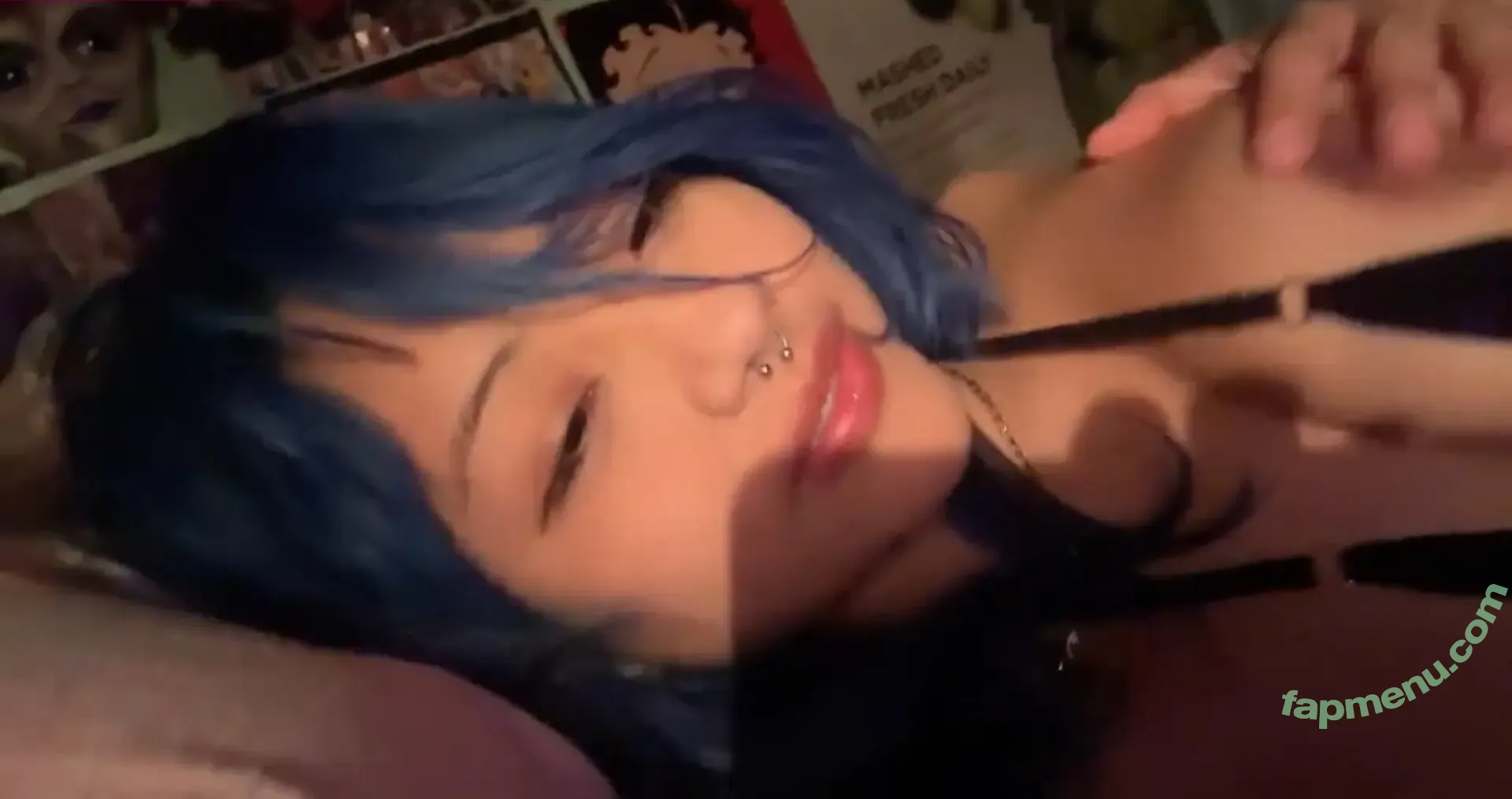 nomamesnico nude photo #0268 (n.nyquil / nomamesnicole)