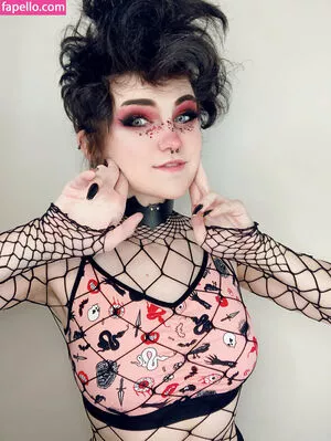 Nonbinate / M Blackburn nude photo #1065