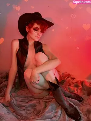 Nonbinate / M Blackburn nude photo #1125