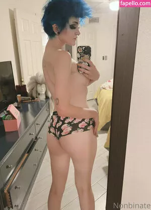 Nonbinate / M Blackburn nude photo #1189