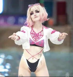 Nonbinate / M Blackburn nude photo #1272
