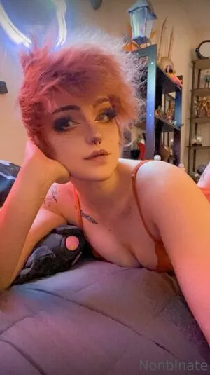 Nonbinate / M Blackburn nude photo #1300