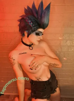 Nonbinate / M Blackburn nude photo #1458