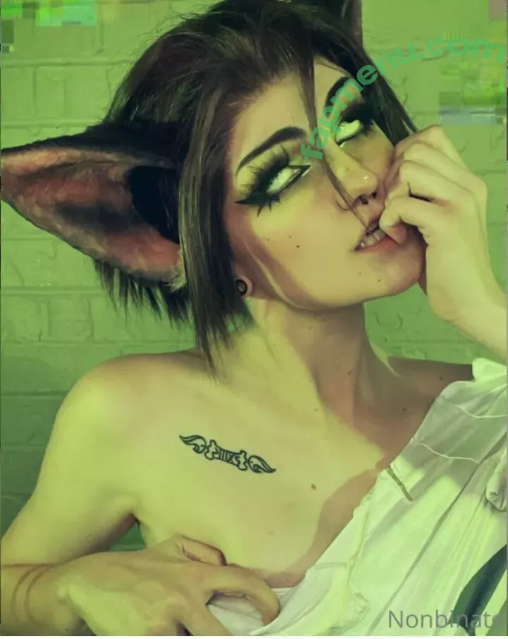 Nonbinate nude photo #1209 (M Blackburn)