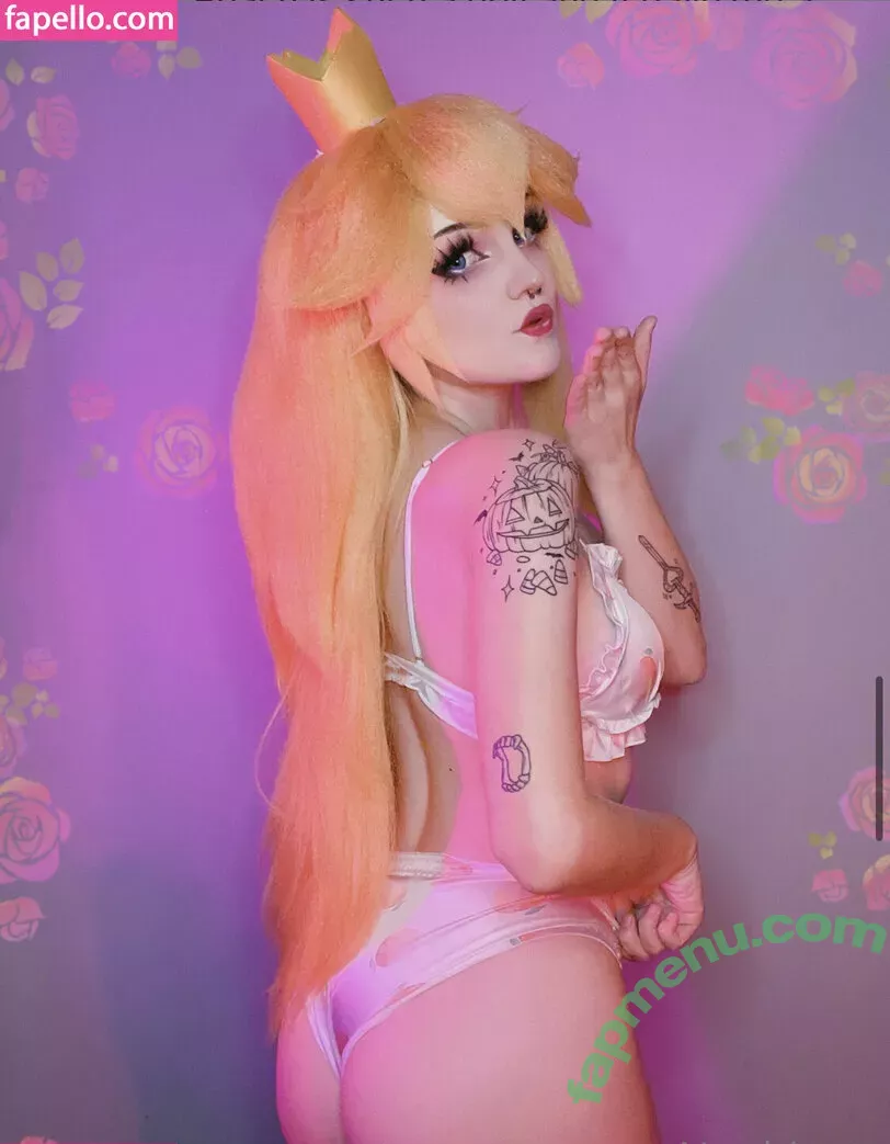 Nonbinate nude photo #1217 (M Blackburn)