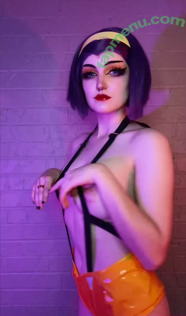 Nonbinate nude photo #1301 (M Blackburn)