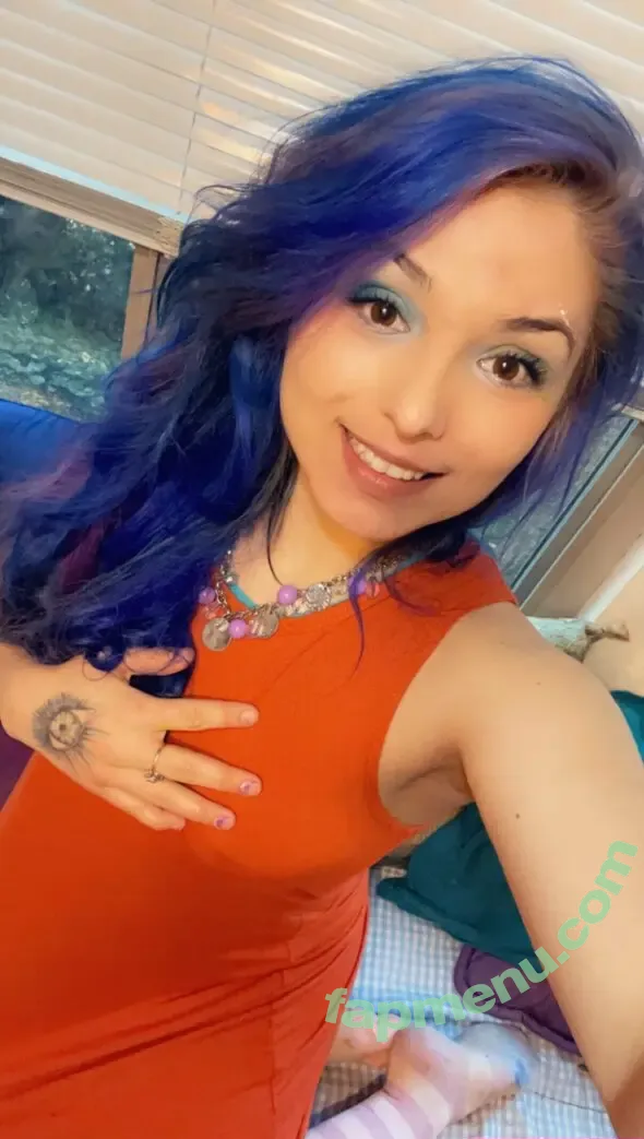 nonya.biznitch nude photo #0032 (darealnxs)