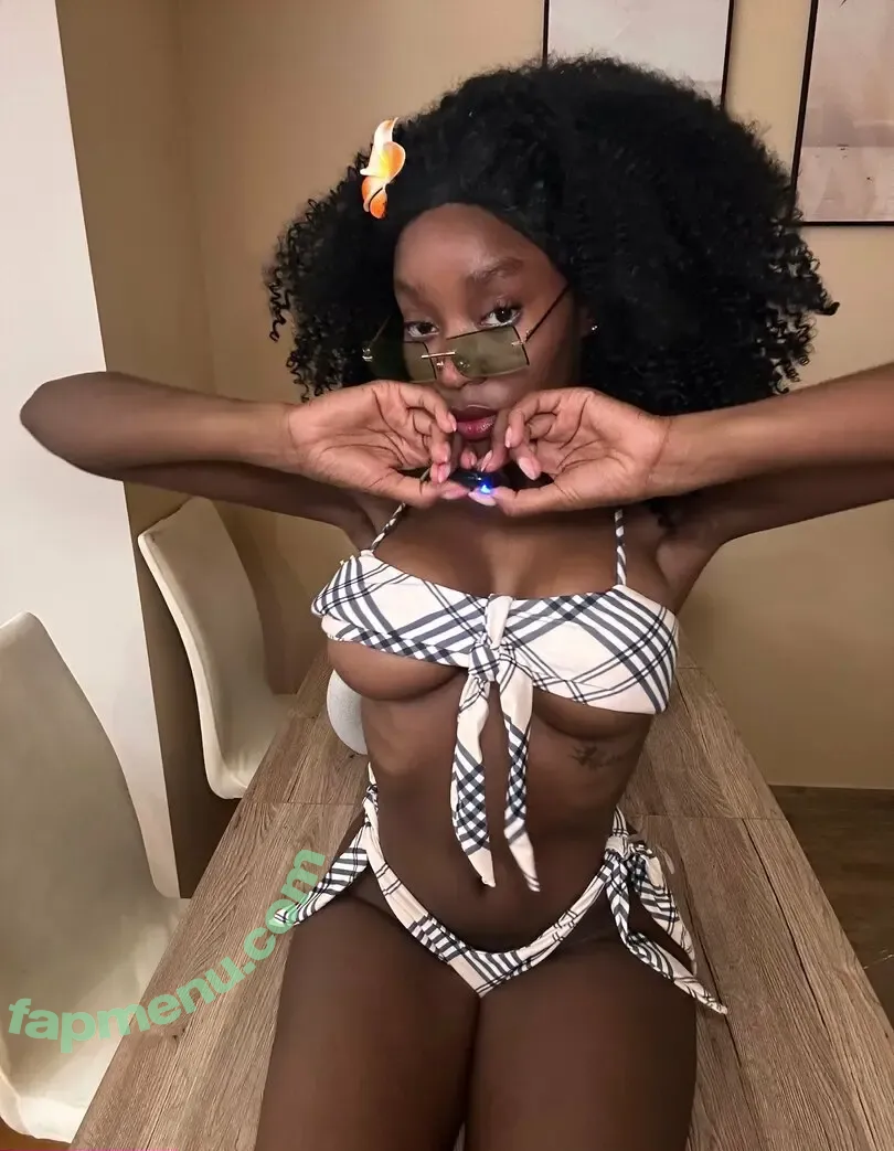 noobitt2 nude photo #0089 (nicolenoobitt)