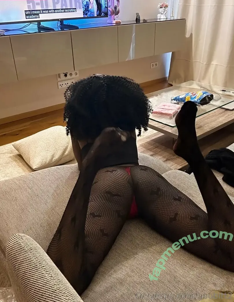 noobitt2 nude photo #0093 (nicolenoobitt)