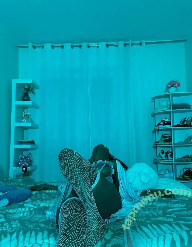 noobitt2 nude photo #0104 (nicolenoobitt)