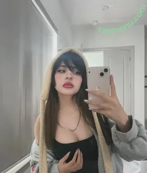 Noodlenom / Noodlenom (Pokelawls girlfrien / blahgigi / purlypearl nude photo #0010
