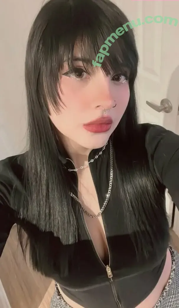 Noodlenom nude photo #0009 (Noodlenom (Pokelawls girlfrien / blahgigi / purlypearl)