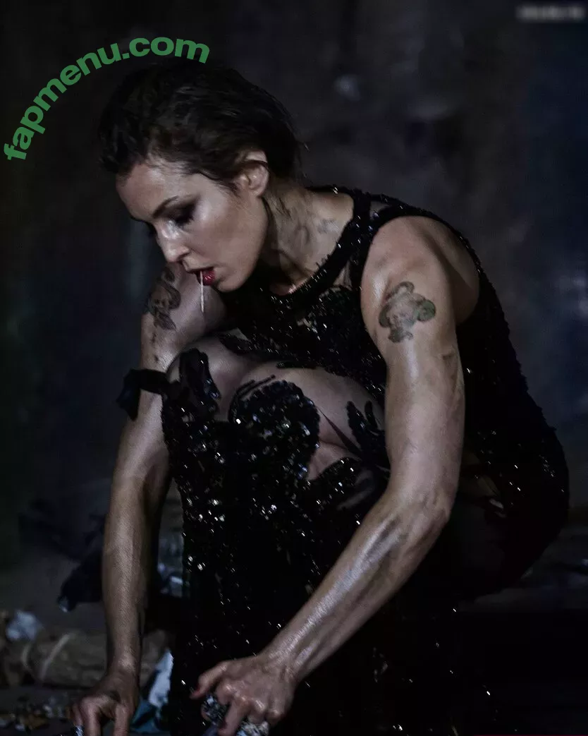 Noomi Rapace nude photo #0146 (noomirapace / rapaceonline)