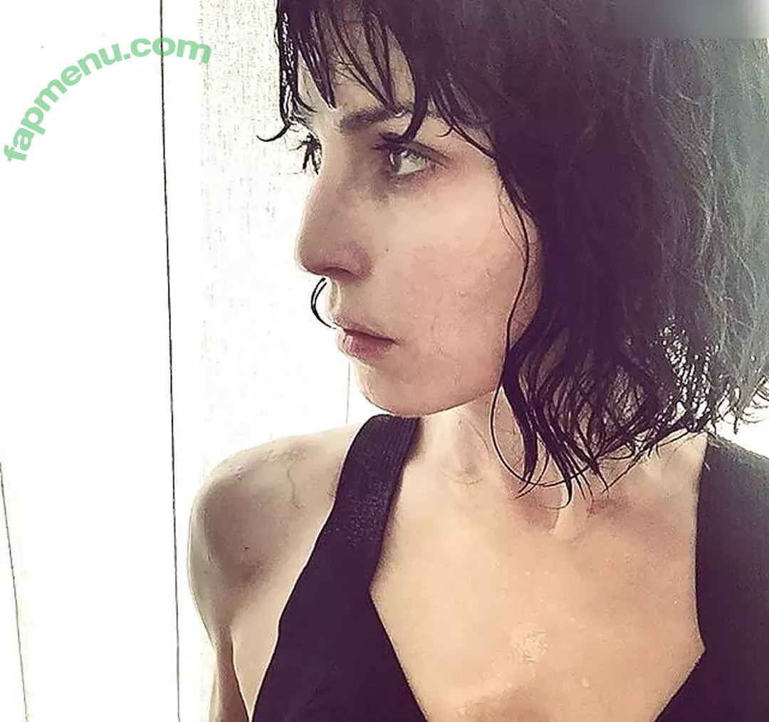 Noomi Rapace nude photo #0155 (noomirapace / rapaceonline)