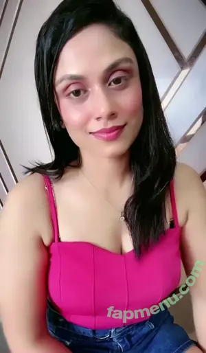 Noopur Singh Saatwat / Kohinoor / noopursaatwatofficial_11 nude photo #0010