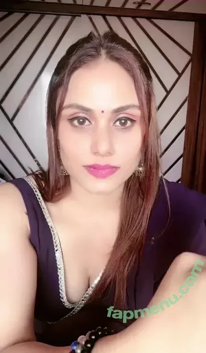 Noopur Singh Saatwat / Kohinoor / noopursaatwatofficial_11 nude photo #0064