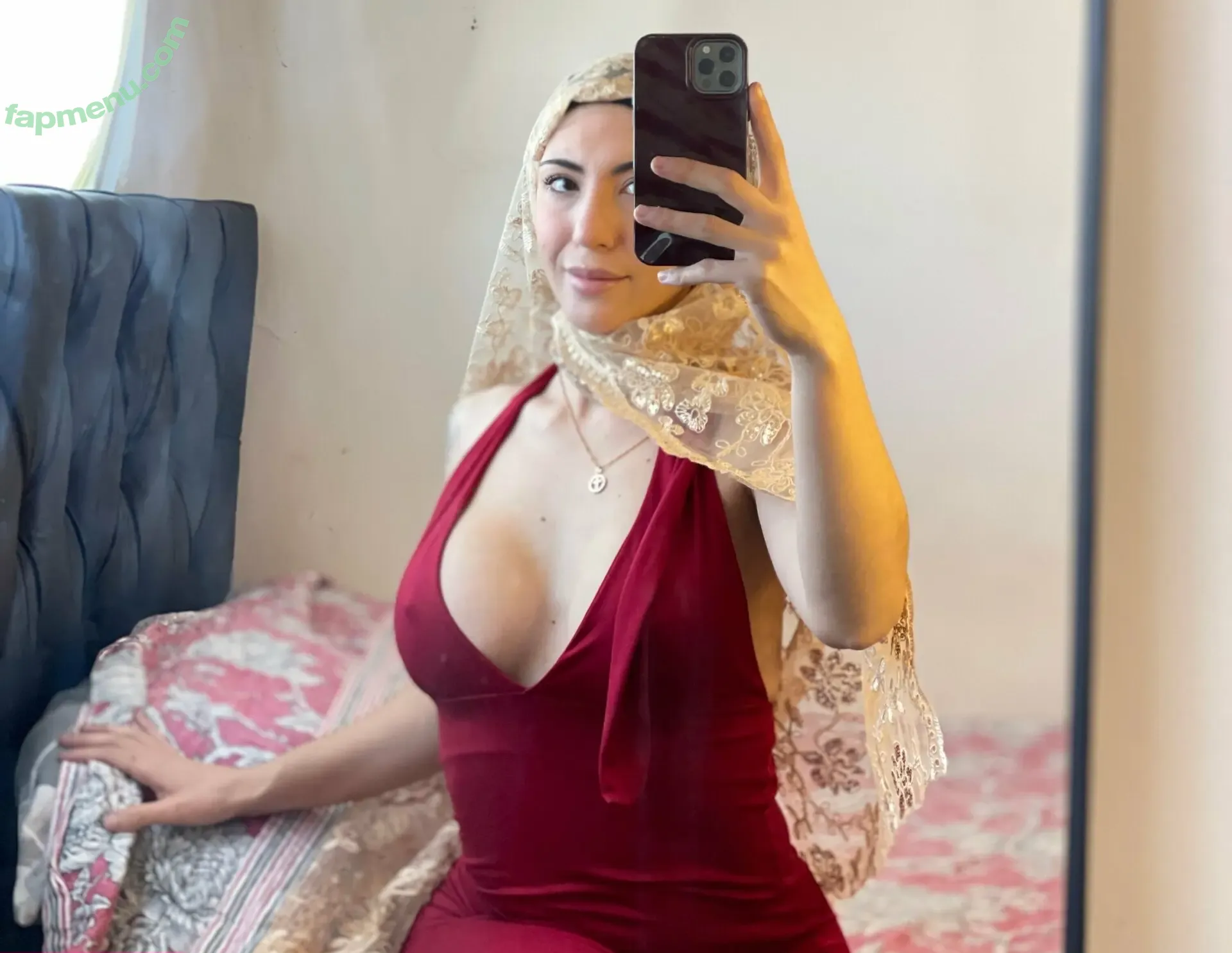 noorarabic nude photo #0013 (noorarabic.academy)