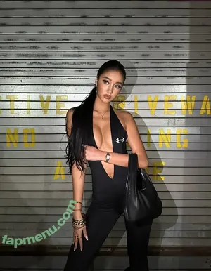 nopearii / Ari / noeeeliiiiia nude photo #0481